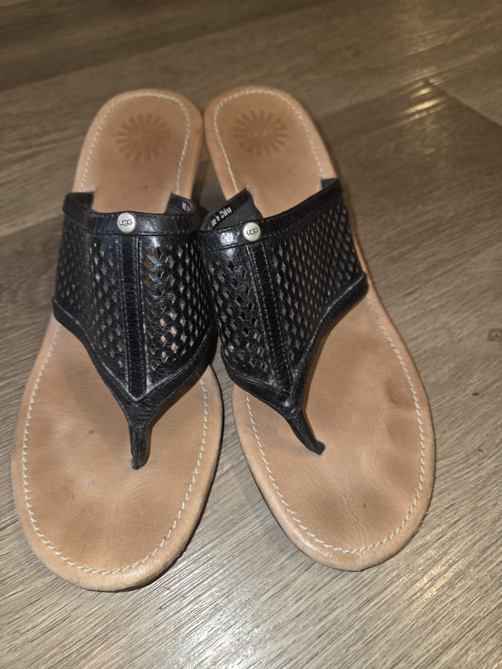 UGG Women's Black Leather Woven Thong Sandals with Tan Footbed